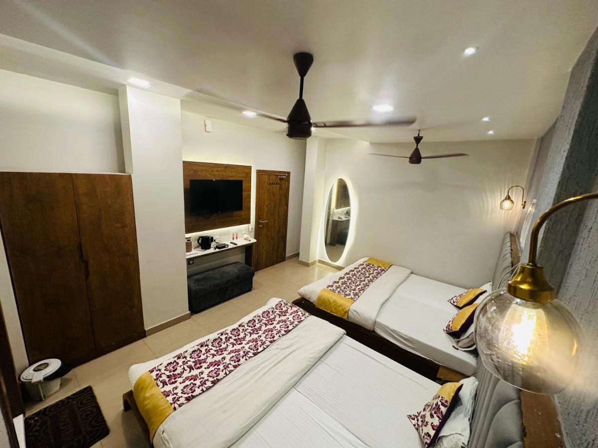 Hotel Deva Inn Varanasi Exterior foto