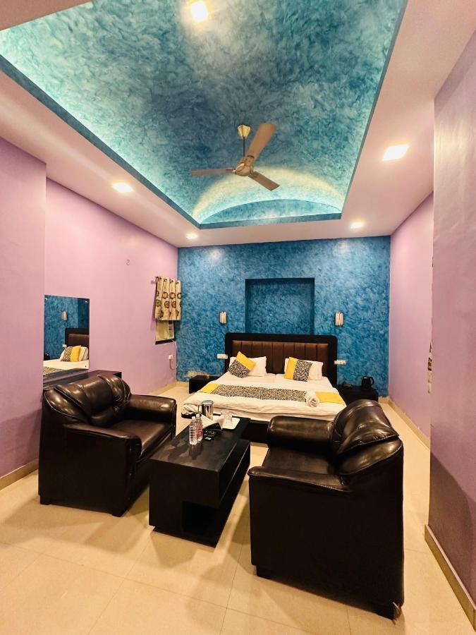 Hotel Deva Inn Varanasi Exterior foto