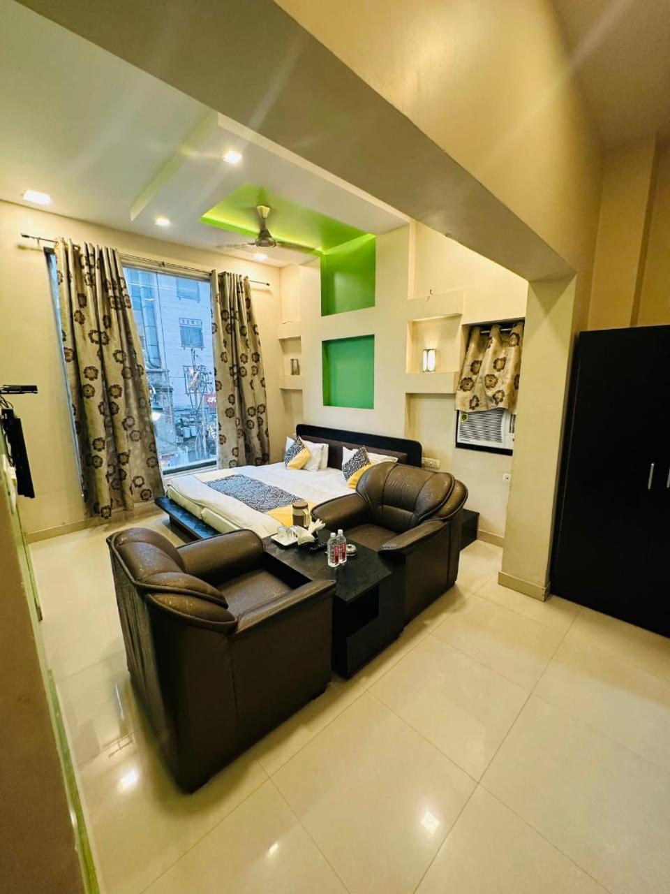 Hotel Deva Inn Varanasi Exterior foto